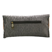 Load image into Gallery viewer, Lehar Women Clutch - myStore20202019