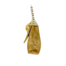 Load image into Gallery viewer, Moti Handle Box Shape Flower Clutch - myStore20202019