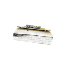 Load image into Gallery viewer, Moti Handle Box Shape Flower Clutch - myStore20202019