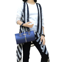 Load image into Gallery viewer, Two In One Golden Stripe Stone Fitting Women Clutch - myStore20202019