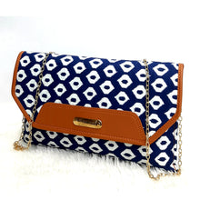 Load image into Gallery viewer, Women&#39;s Clutch With 2In1 Multi Color Print Design - myStore20202019

