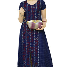 Load image into Gallery viewer, Women's Pouch With Double Colour Stone Fitting - myStore20202019