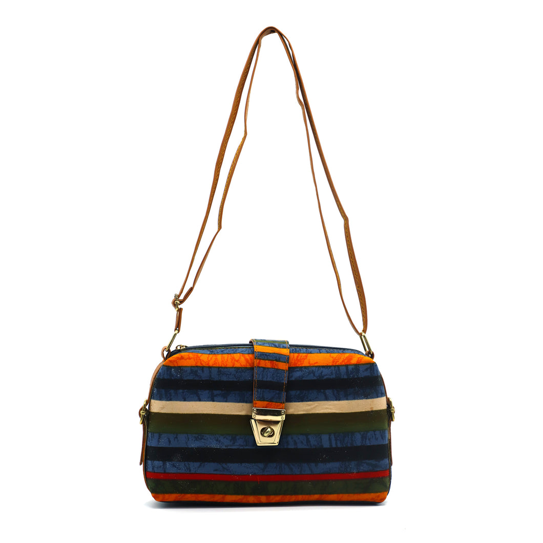 Single Zip Lock Flap Women Sling - myStore20202019