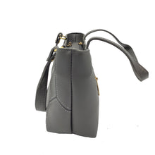 Load image into Gallery viewer, V Embose Boat Shape Mini Hand Bag - myStore20202019
