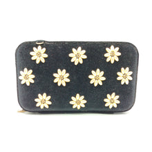 Load image into Gallery viewer, Woman&#39;s Clutch Belbet Material With Ten Pearl Flower In Front - myStore20202019
