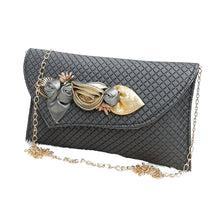 Load image into Gallery viewer, Women&#39;s Clutch With 2In1 Rose Flower Fitting Design - myStore20202019

